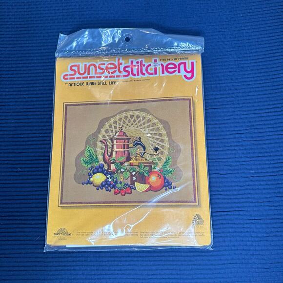 Vintage Sunset Stitching "Antique Ware Still Life" Crewel Embroidery Kit 14"x18" - Picture 1 of 5
